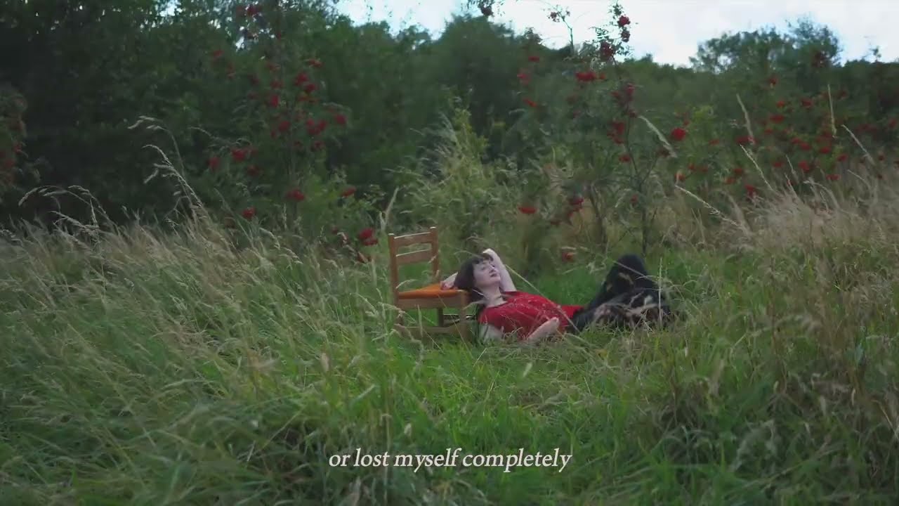 Maria Kelly - Slump (Lyric Video) auf YouTube ansehen Maria Kelly - Slump (Lyric Video) auf YouTube ansehen