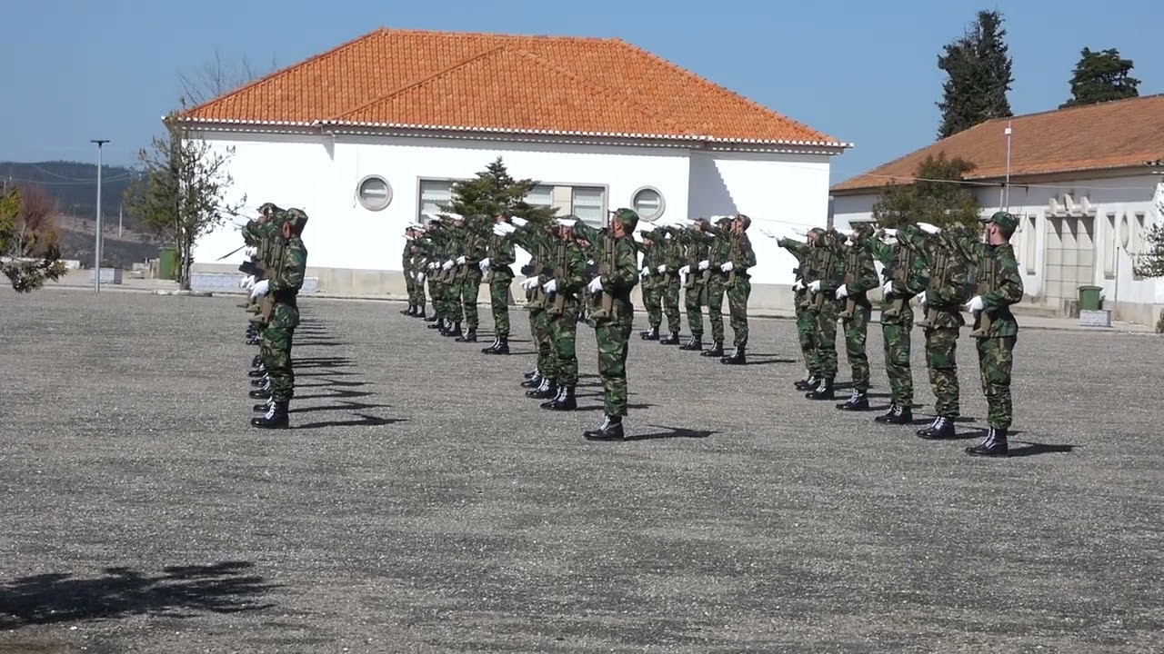 Juramento Bandeira 1º Curso de Formação Geral Comum de Praças do Exército 2023 - RAME - Abrantes