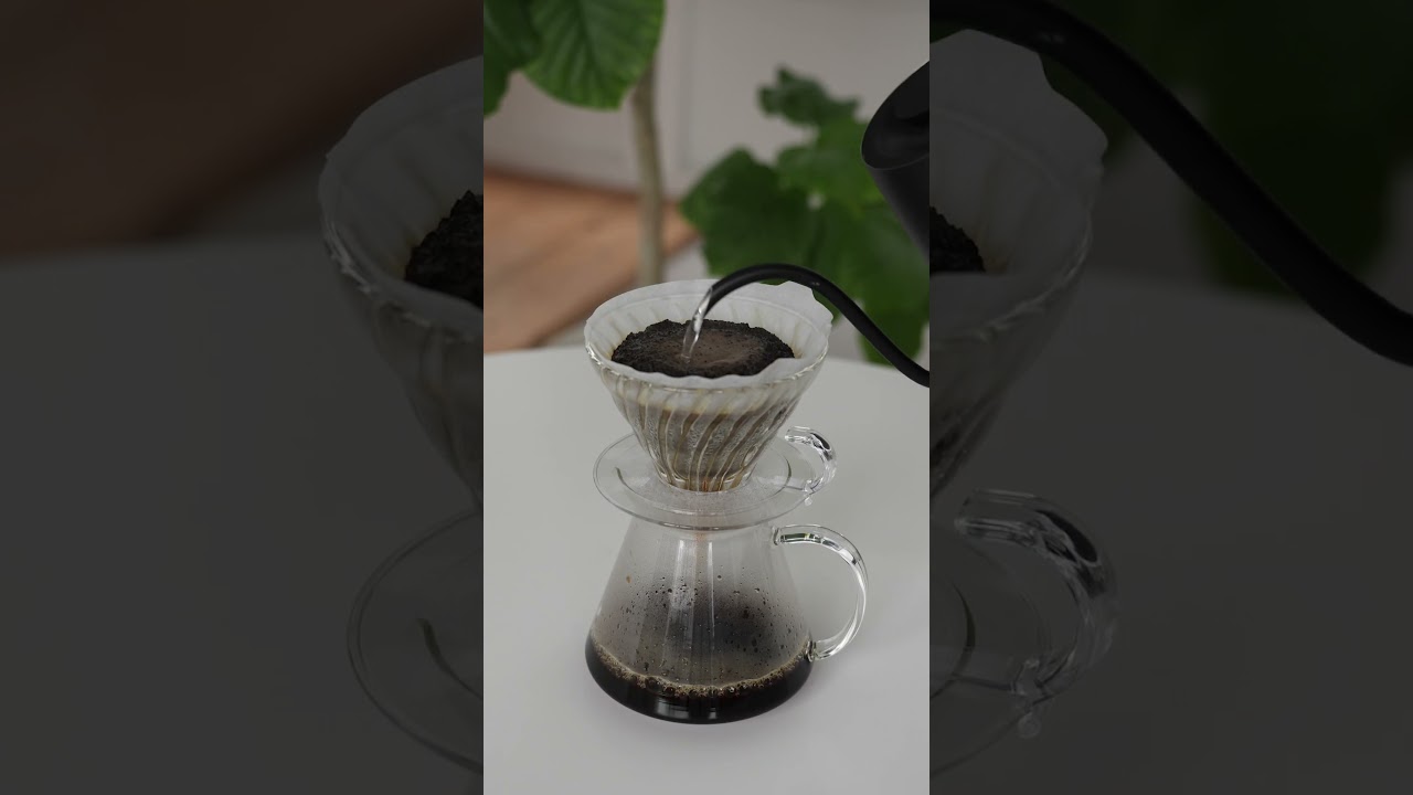 - V60 Glass Brewing Kit -   Simply HARIO Series  