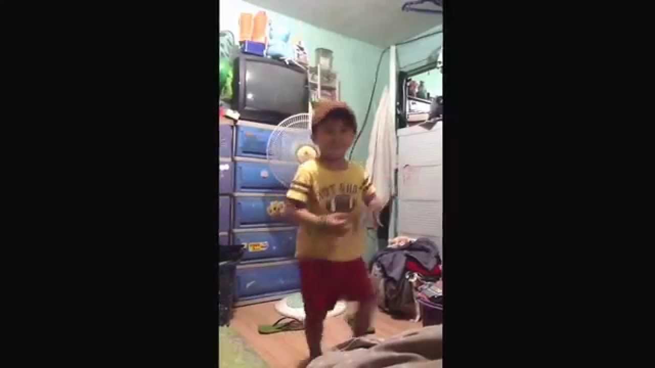 Ichiro Dance Wiggle Wiggle Youtube
