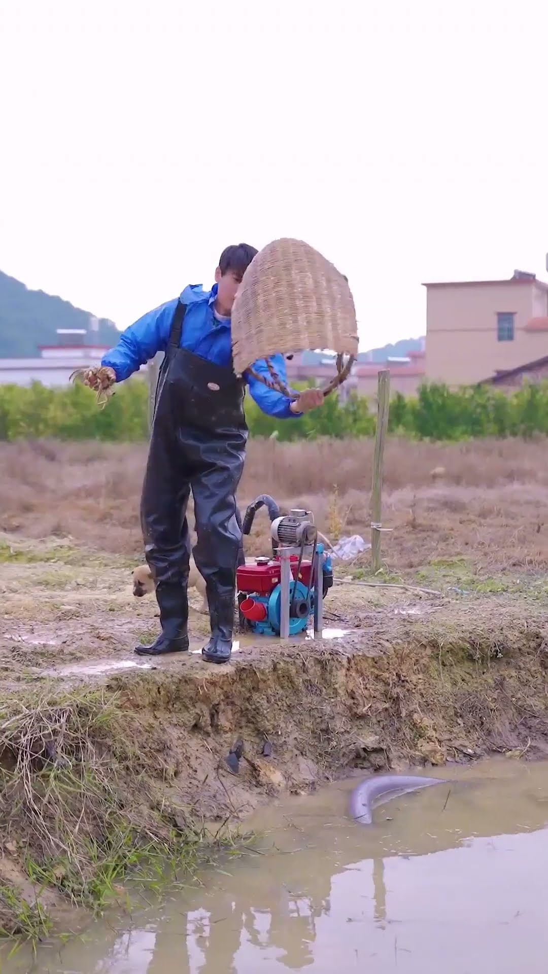 Genius Ghost Brother's Country Life: Helping the Elderly Regain Their Memory! #shorts