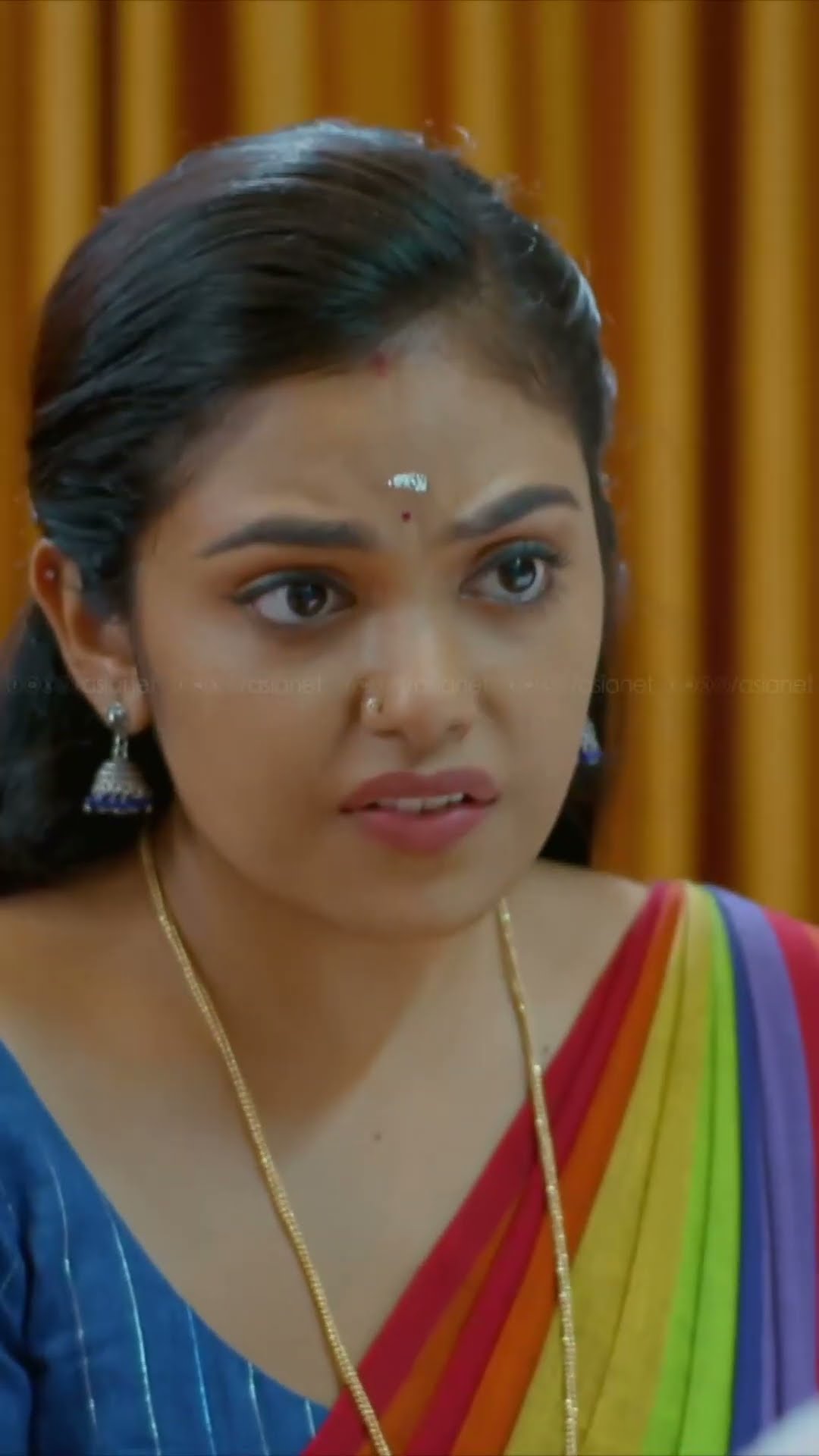 #ChempaneerPoovu സച്ചിയെ വാരിയൂട്ടി രേവതി.