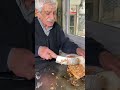 73 Yaşında Ütü Tost Yapıyor