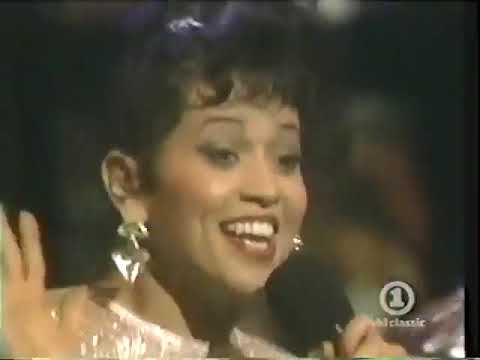The Cover Girls -  Because of You - Club MTV - 1988