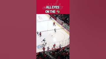 Ovi drawing eyes at all times 👀