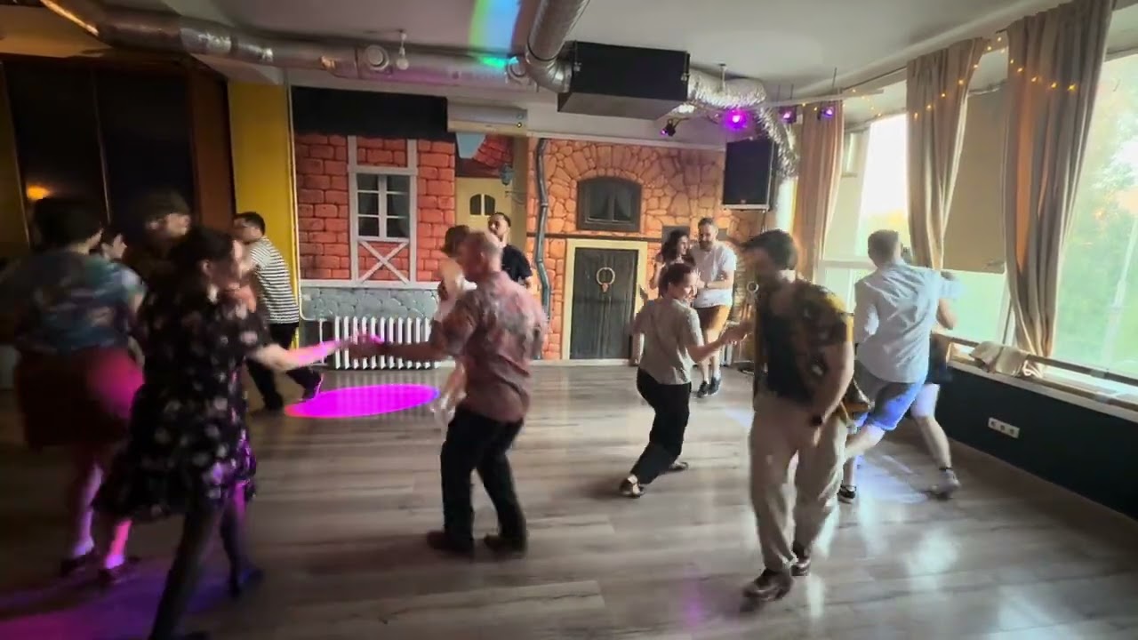 Lindy Hop M&M ProAm. All Skate