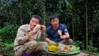 Go to the forest pick bamboo shoots, get honey and make grilled chicken in bamboo tubes