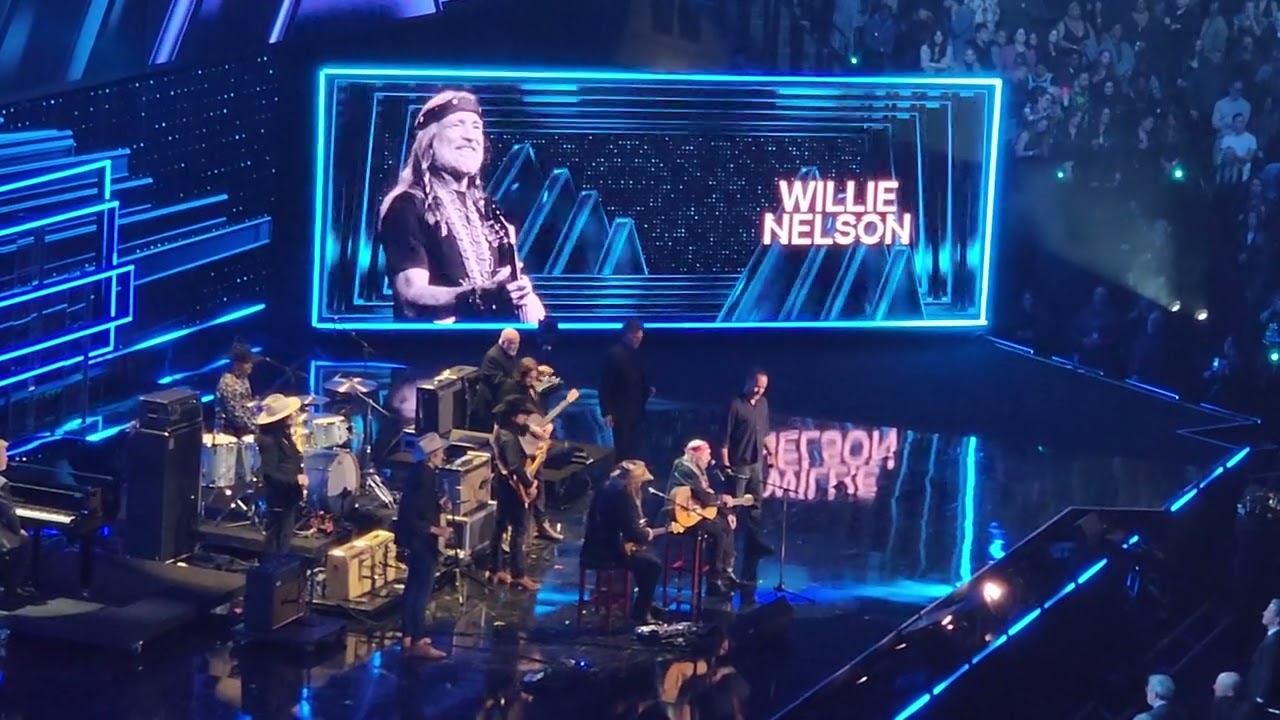 Willie Nelson acceptance speech #WillieNelson #RockHall2023 #countrymusic #countrylegends adlı videoyu YouTube'da izle Willie Nelson acceptance speech #WillieNelson #RockHall2023 #countrymusic #countrylegends adlı videoyu YouTube'da izle