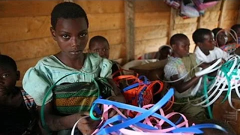 Cosa facevano i bambini nelle fabbriche?