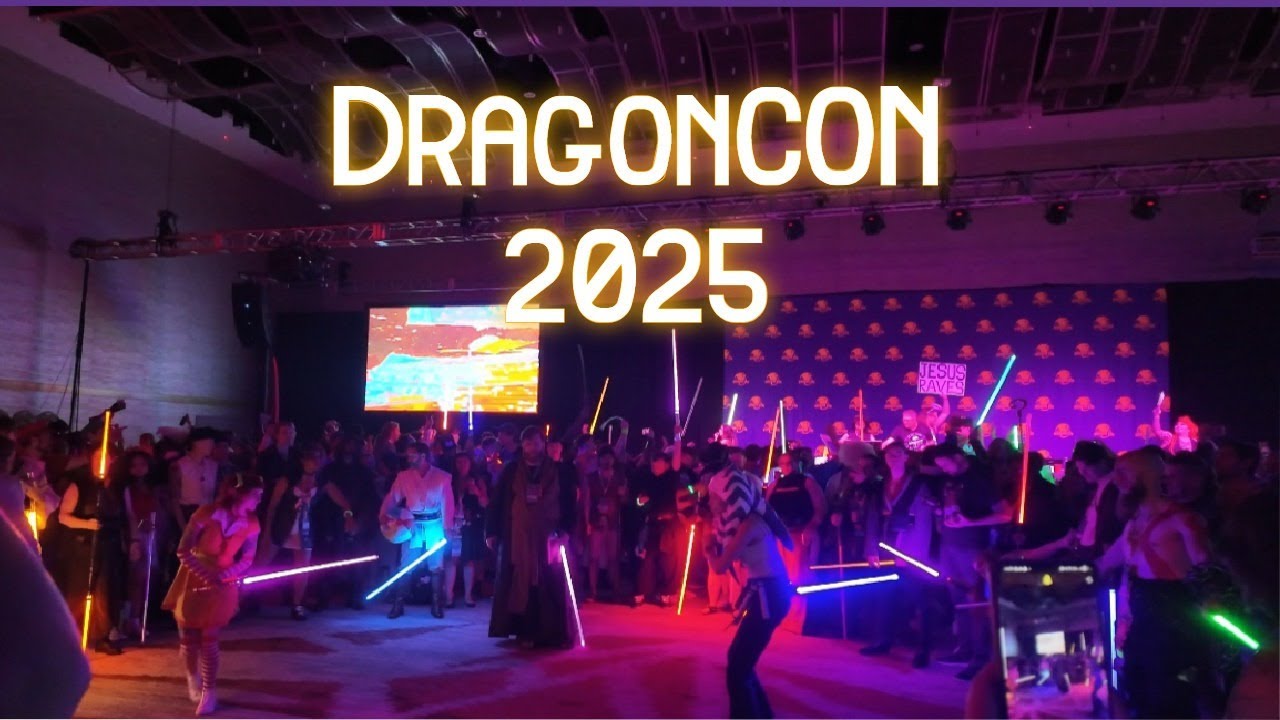 DragonCon 2025 Walk - Ambiance