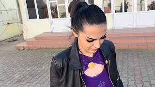 Patroana Își Monteaza Aragaz Nou În Cuptor