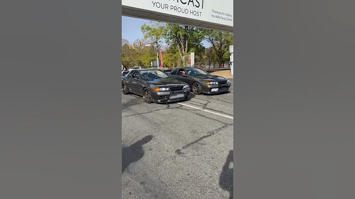 Left or right Skyline? #skyline #skylinegtr #nissangtr #r32gtr #r33gtr #nissan #perpetualcars #nismo