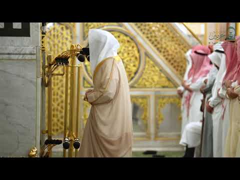 الشيخ عبدالله القرافي محاكيا للشيخ محمد خليل القارئ أول سورة يونس