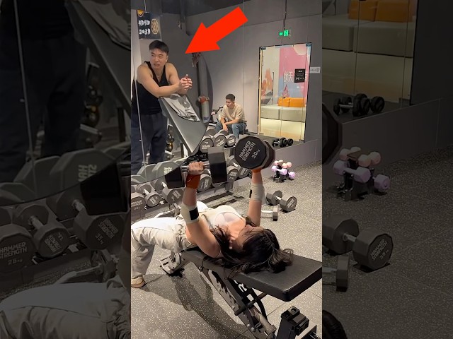 가슴 상부 키우는 최고의 방법ㄷㄷ
