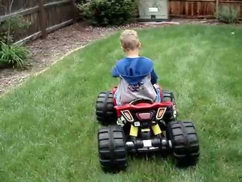 Avigo Mega Wheel Quad Power Wheels Jeep Wrangler Review