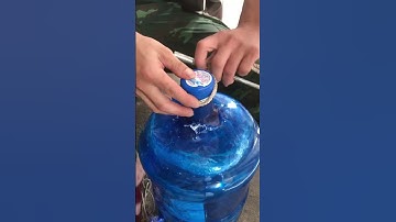Cách tháo nắp bình nước 20 lít