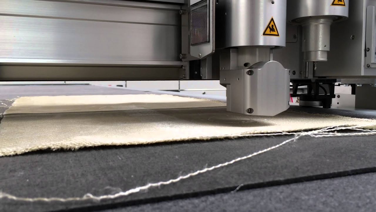 Zünd G3 cutting technical textiles with Power Rotary Tool 02 YouTube