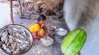delicious small fish curry cooking with vegetable &amp; eating with rice by tribe women||village cooking