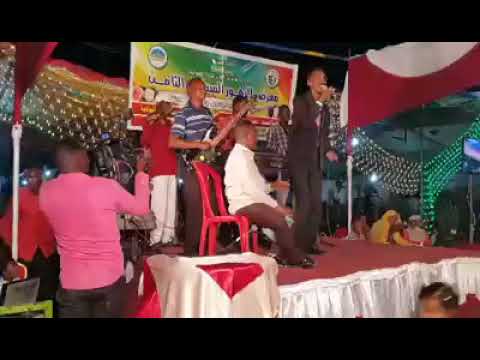 الفنان نصرالدين الشريف