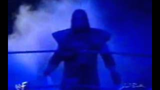Undertaker pyro mistake on Raw - Kane fire to the face!