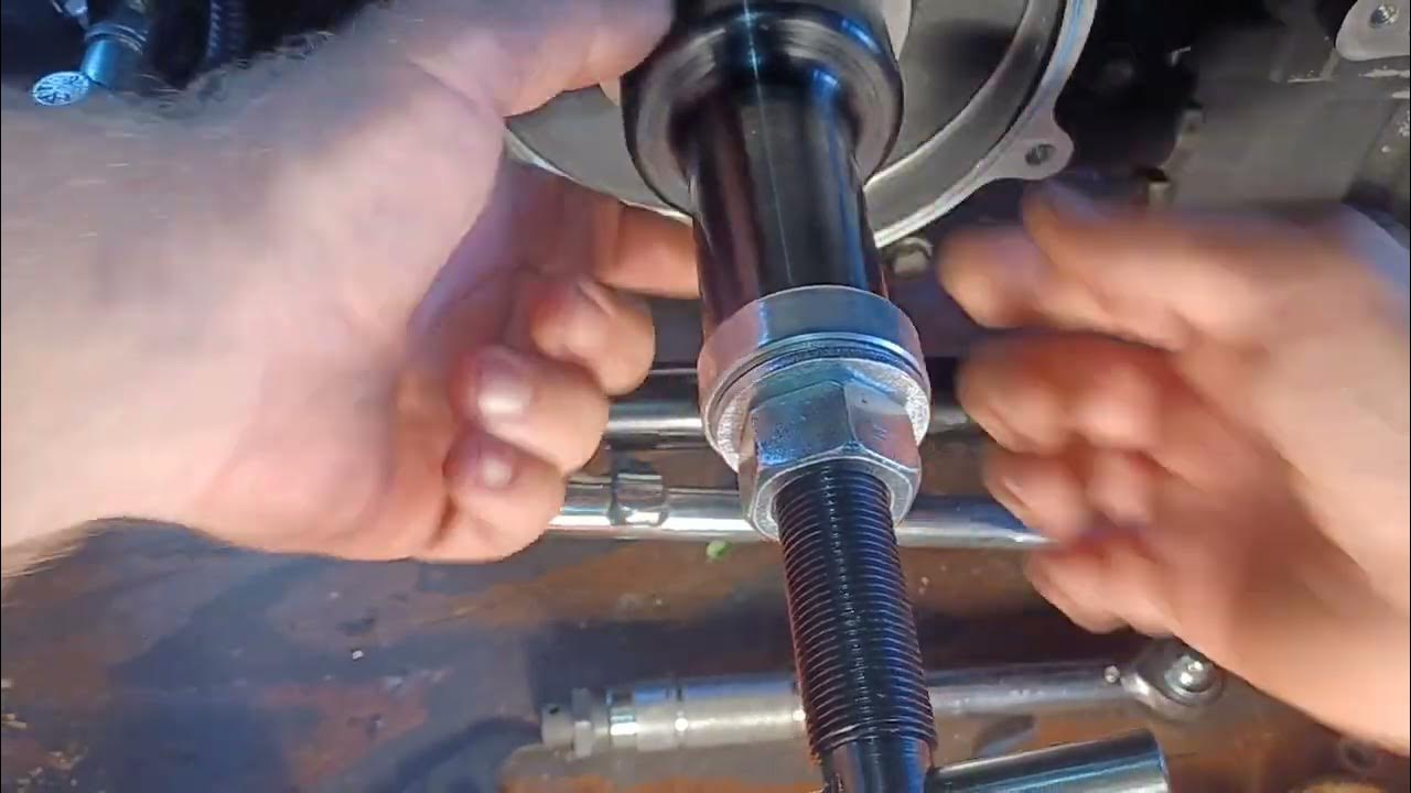 Installing crank shaft sprocket shaft seal on 2006 Harley using MBS
