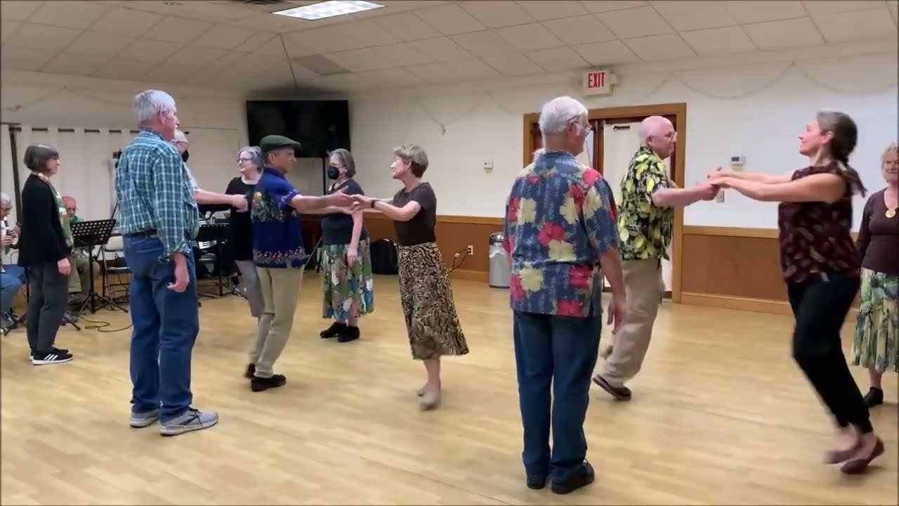 Mile of Smiles • English Country Dance