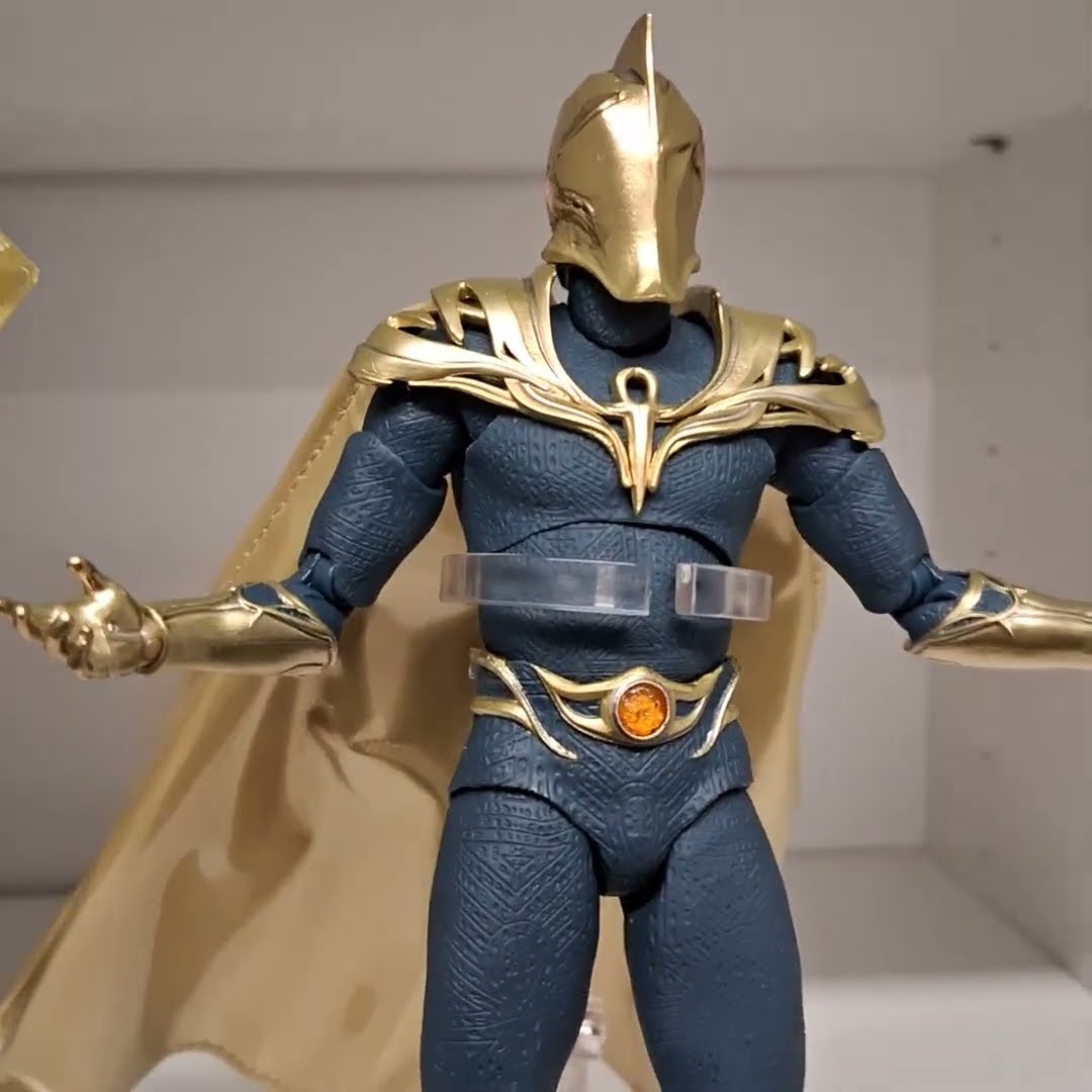 Mafex 244 Dr Fate from Black Adam - YouTube