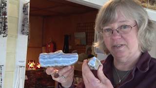 Discovering - The Agate Lady