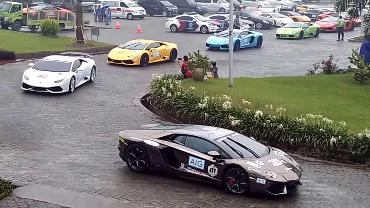 Kepler Manik Dengan 45 Lamborghini Di Danau Toba 2015 Kepler Manik Dengan 45 Lamborghini Di Danau Toba 2015