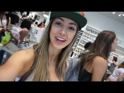 ANLLELA SAGRA A normal day in my life | 2 fit 2 quit - YouTube