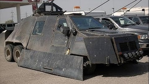 Enterable Cars in 3D Rad Multiplayer FPS - BIG Update!