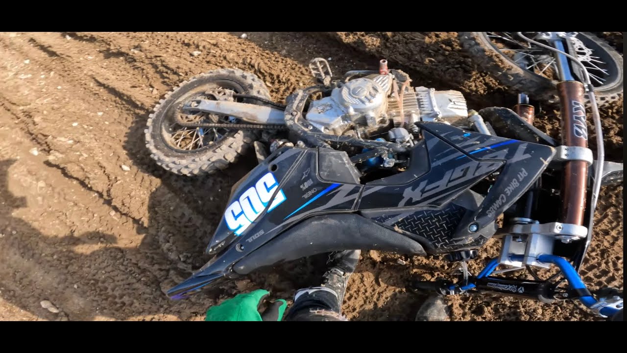 Riding Pit Bikes At Southease Motocross Track - YouTube