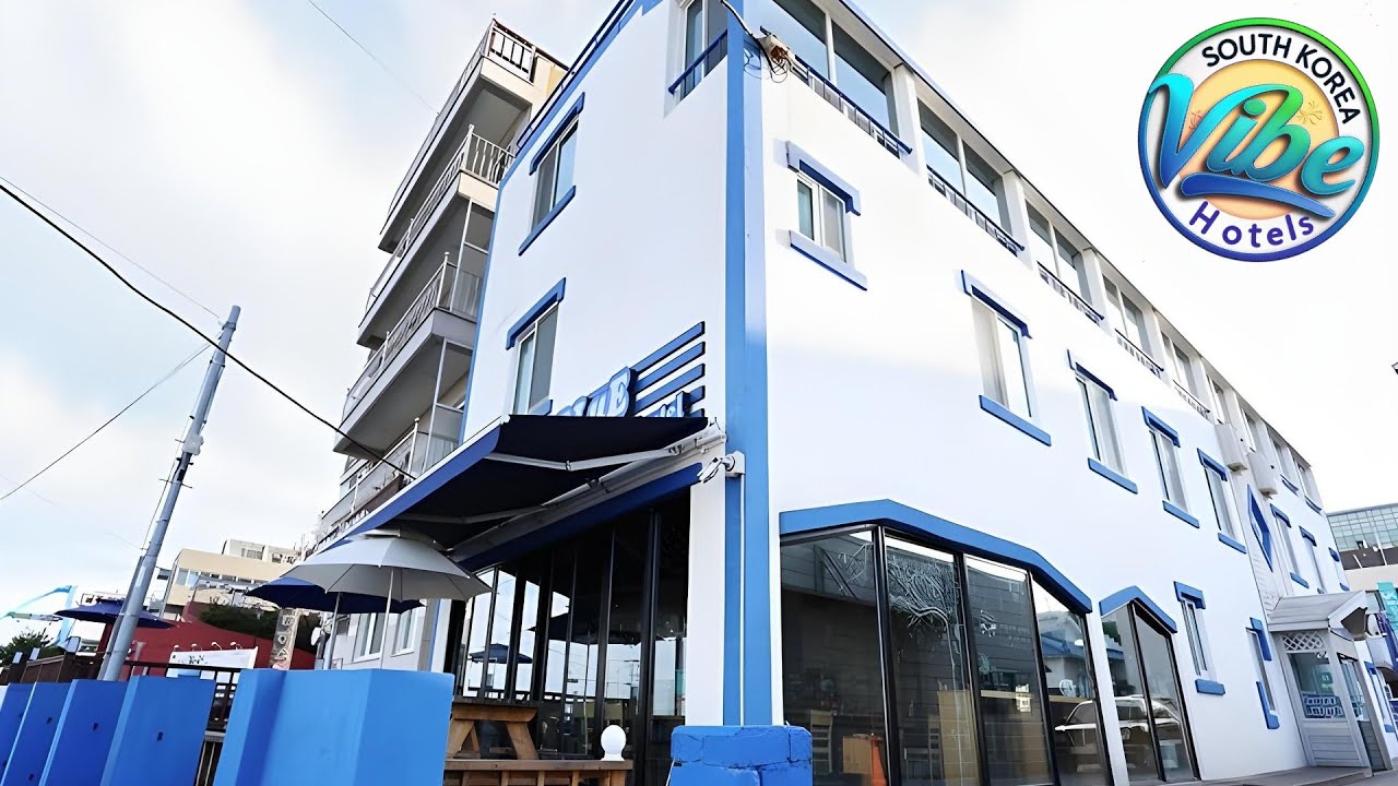 James Blue Hostel | Sokcho-si, South Korea | Hotel Review 🌟