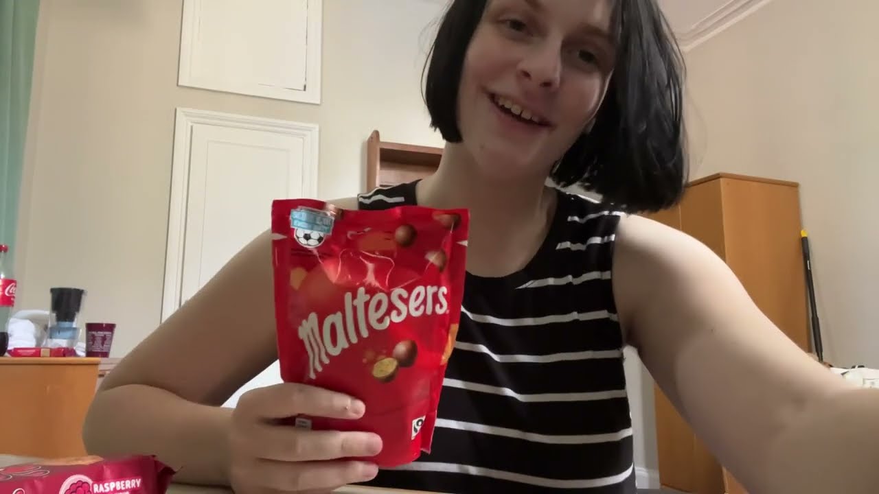 AMERICAN ENBY TRIES BRITISH CANDY (Revelations)