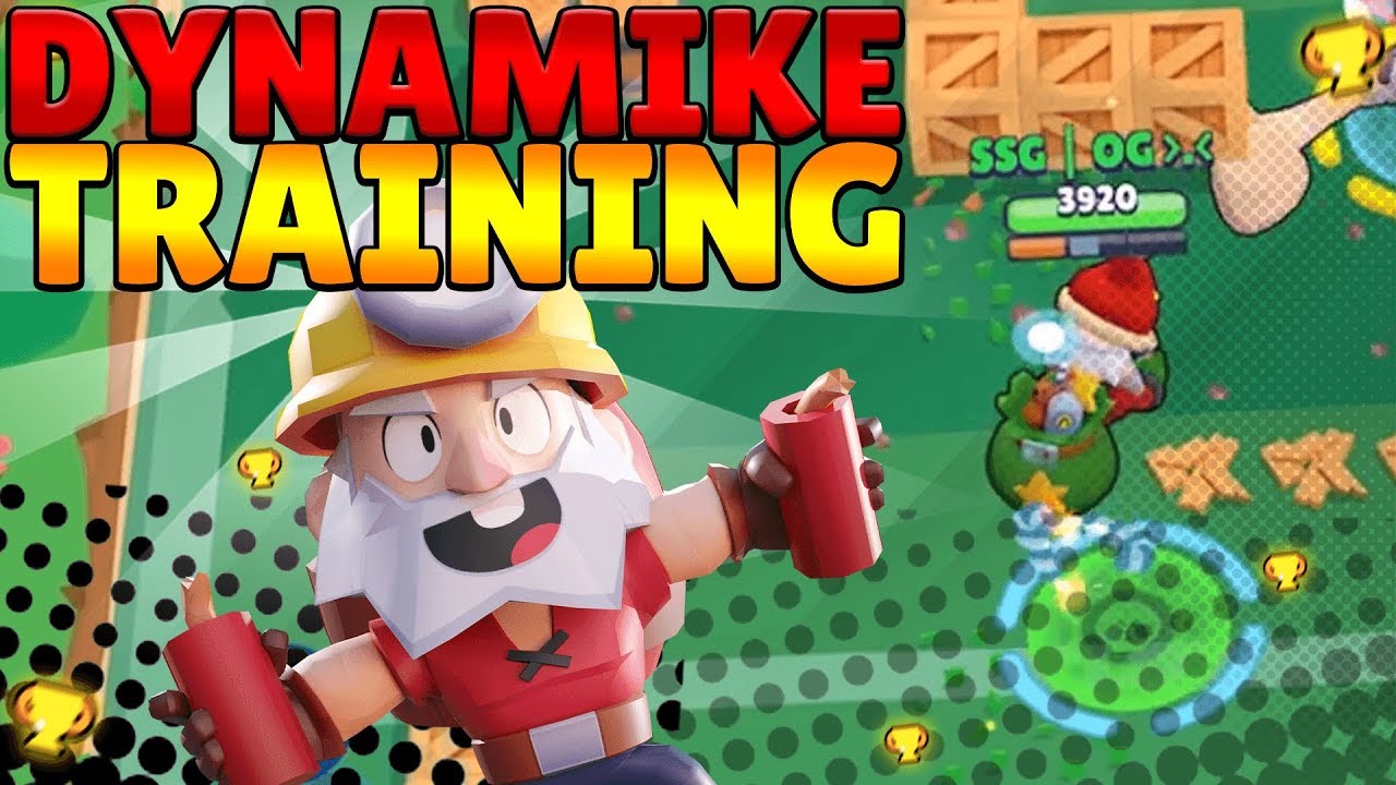 Carrying with dynamike in Brawl ball!!!