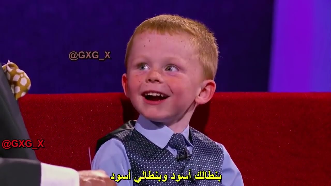 شاهد  ستيف هترفي يجري مقابلة  مع اصغر عمدة،  (مترجم)