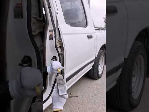 سبب فضاوه باب السيارة