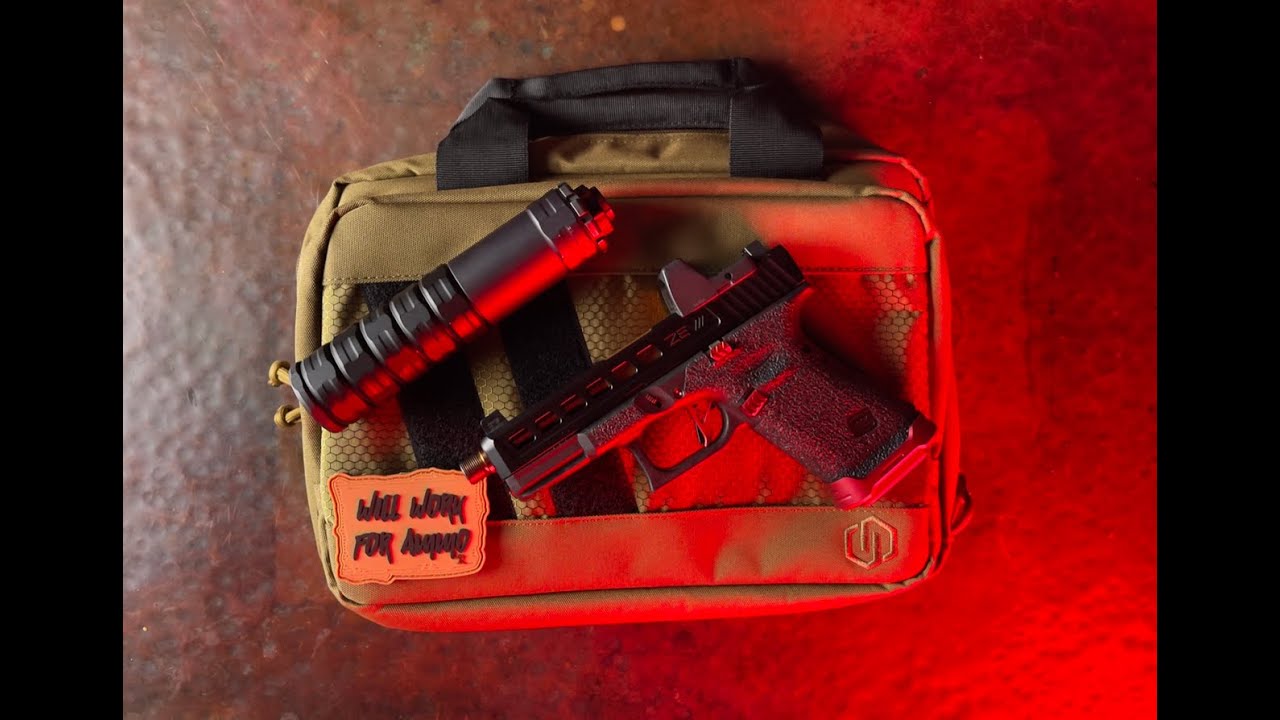 Review of the Savior Equipment Specialist Pistol Bag In Black & FDE