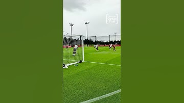 Isak in action 🎯