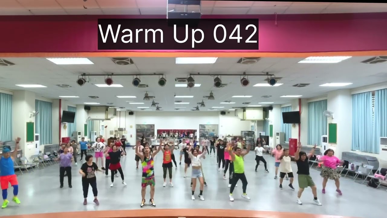 Warm Up 042 by KIWICHEN Dance Fitness 