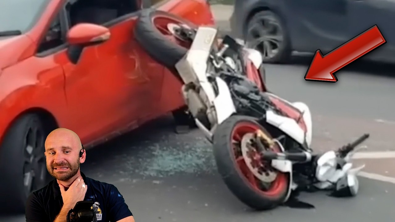 На это мотоциклетное ДТП больно смотреть.