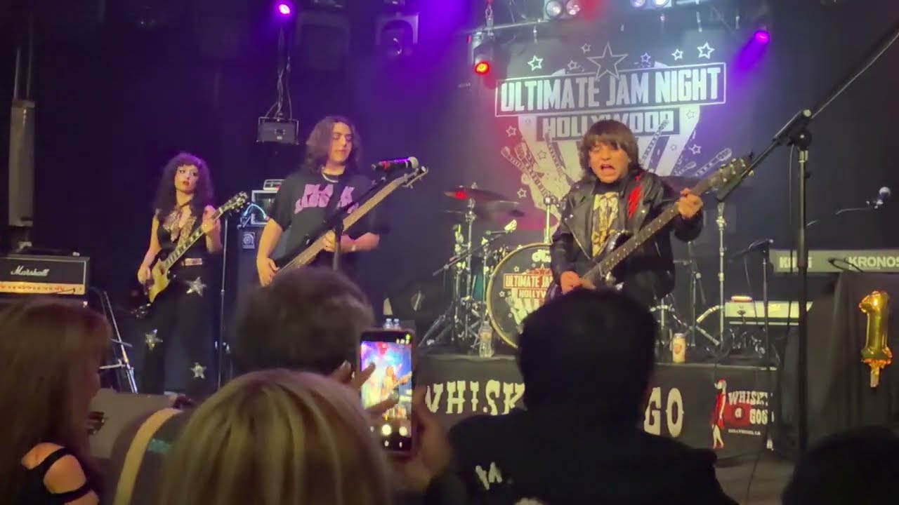 The Jimi Hendrix Experience - Foxey Lady (Live Cover) at Whisky A