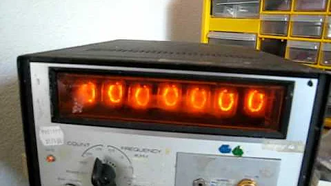 Nixie Tube Frequency Counter