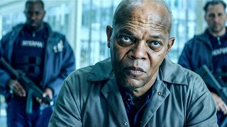 A bodyguard delivers the most dangerous criminal to court |The Hitman's Bodyguard