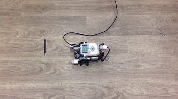 5-Robot that stops when it encounters a black line