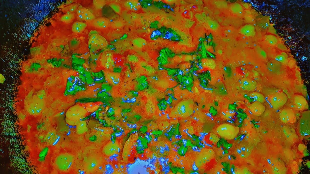 Chana Masala Recipe | Spicy Chickpea Recipe 