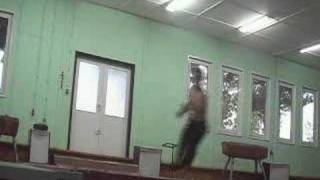 FF Tricks - SideFlip