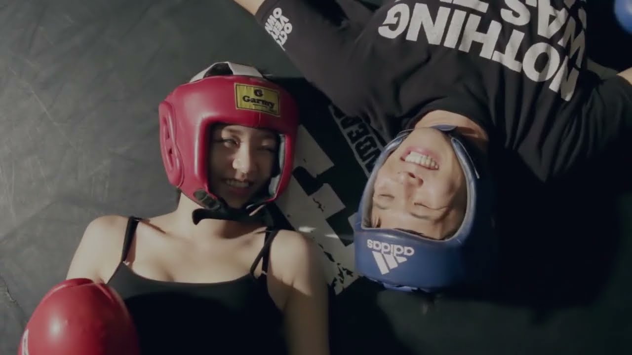 Watch Na aram, Seha 'VS (싸움)' MV on YouTube Watch Na aram, Seha 'VS (싸움)' MV on YouTube