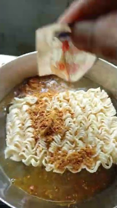 how to make maggi in 2 mins# maggi kay se banaye# shots