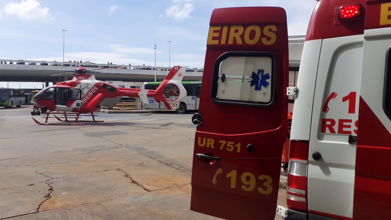 Vídeo: Mulher é resgatada de helicóptero após parada cardíaca na Rodoviária do Plano Piloto